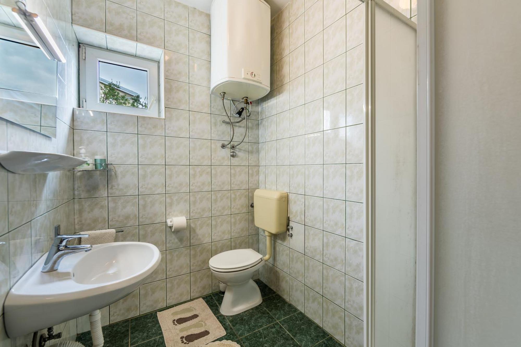 Apartments Claudia Smrika Bagian luar foto